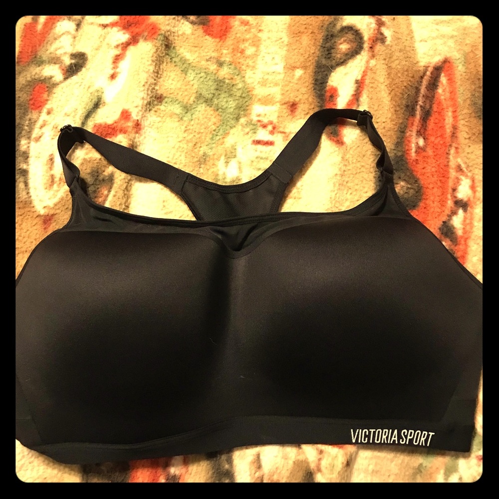 NWT Victoria Secret sports bra